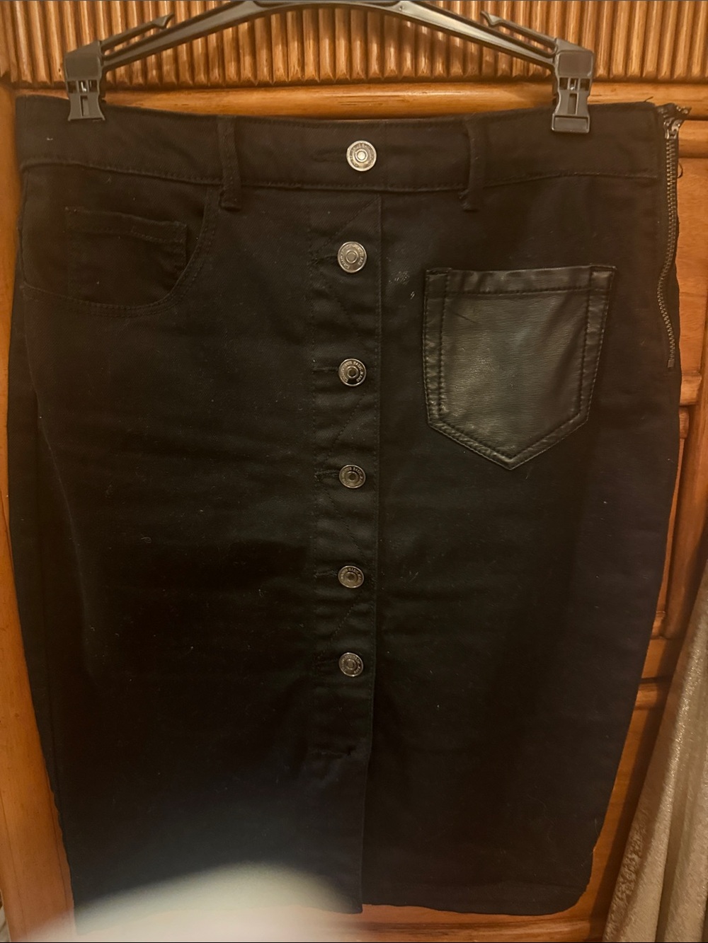 stradivarius Black Button-Front Pencil Skirt with Faux Leather Pocket